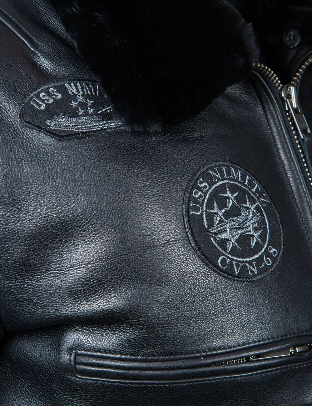 🔥Ofertas de Año Nuevo 2026 - NUEVA LLEGADA: CHAQUETA DE CUERO DE VUELO TOP GUN JOLLY ROGERS NEGRA