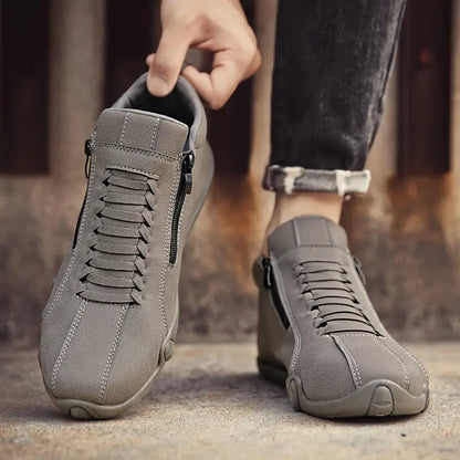 Zapatillas casuales y deportivas para hombre — Senderismo y conducción — ¡70% de descuento hoy!