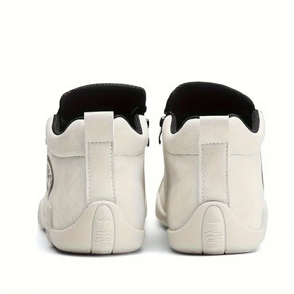 Zapatillas casuales y deportivas para hombre — Senderismo y conducción — ¡70% de descuento hoy!