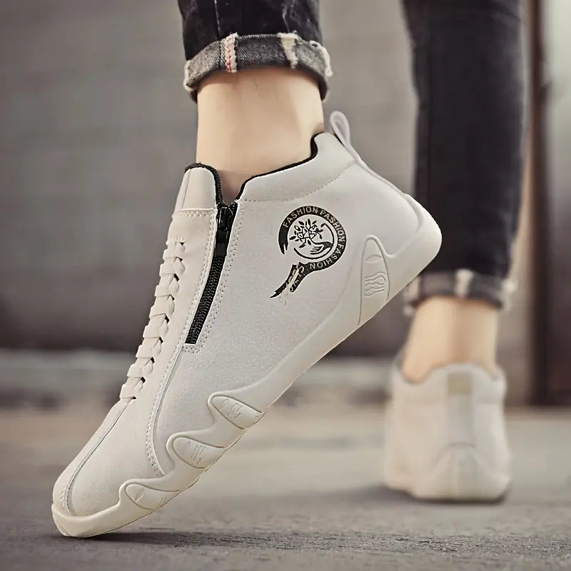 Zapatillas casuales y deportivas para hombre — Senderismo y conducción — ¡70% de descuento hoy!