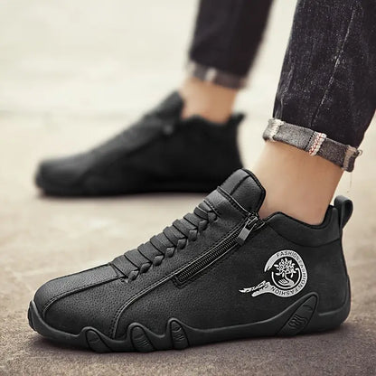 Zapatillas casuales y deportivas para hombre — Senderismo y conducción — ¡70% de descuento hoy!
