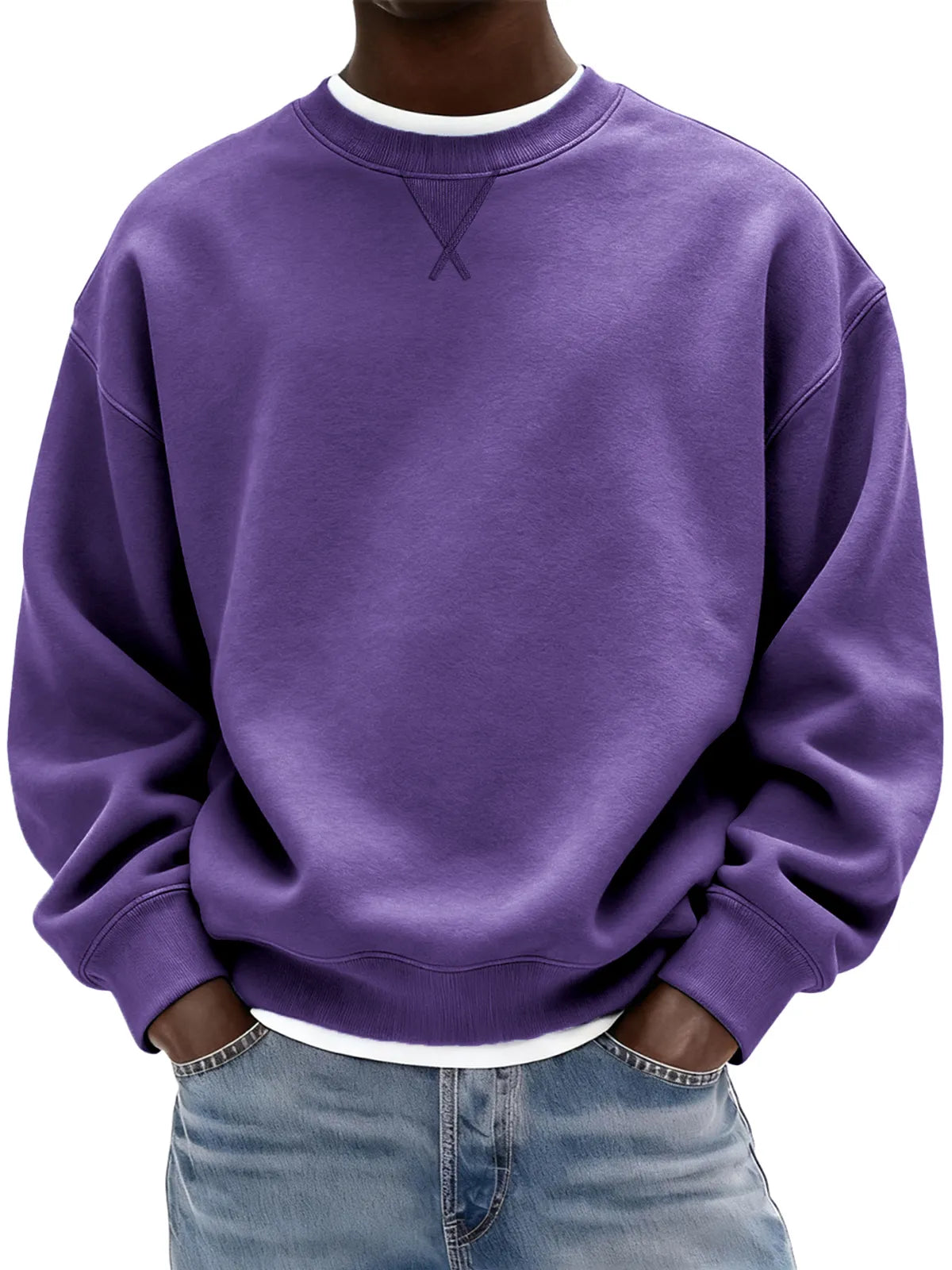 Sudadera de hombre confeccionada en algodón grueso con patrón de punto de cruz y cuello redondo